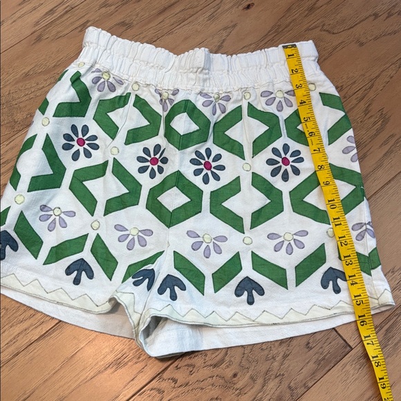 NWT Anthropologie Green and Cream Patterned High Waist Shorts - Picture 7 of 8